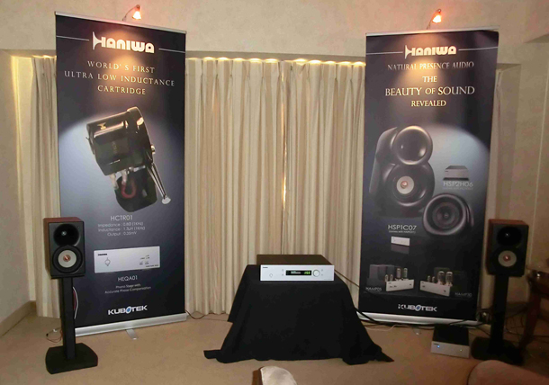 Show-room Haniwa Audio на CES 2012 в отеле Venetian