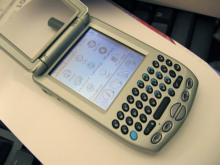 Смартфон Treo 300, работавший на Palm OS